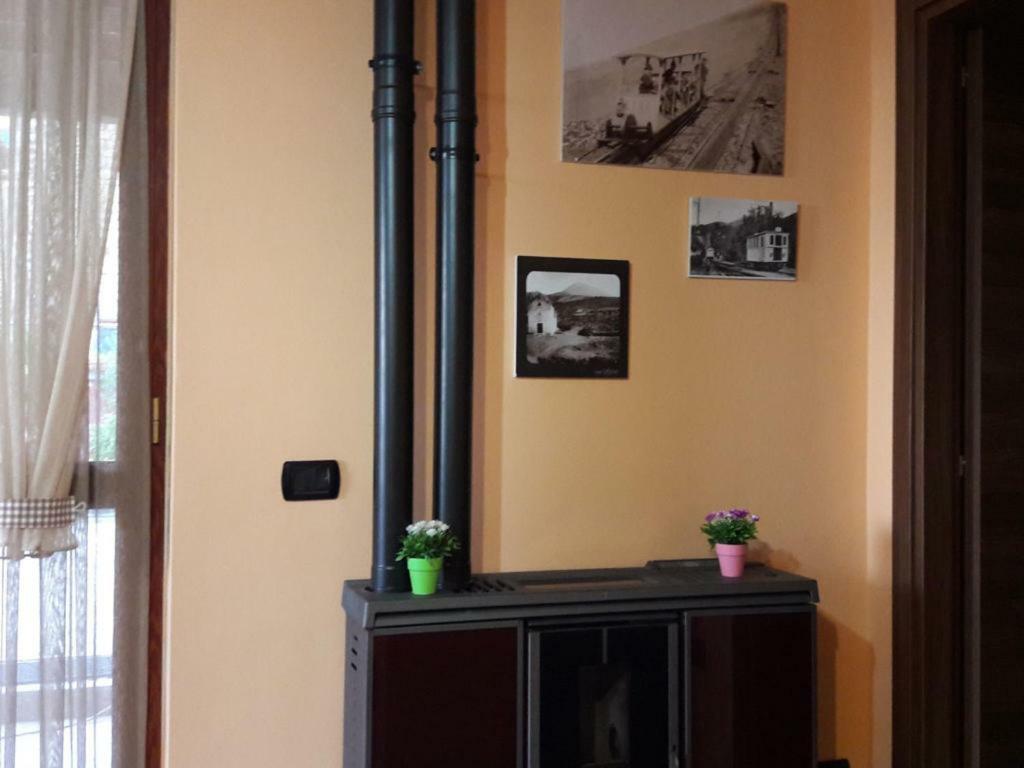 Bed and Breakfast La Caldera Del Vesuvio Эрколано Экстерьер фото